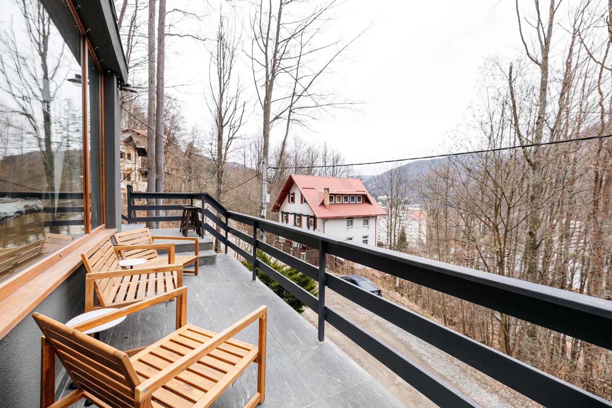 Forest Private With Balcony & Parking - Hublou 2 Sinaia