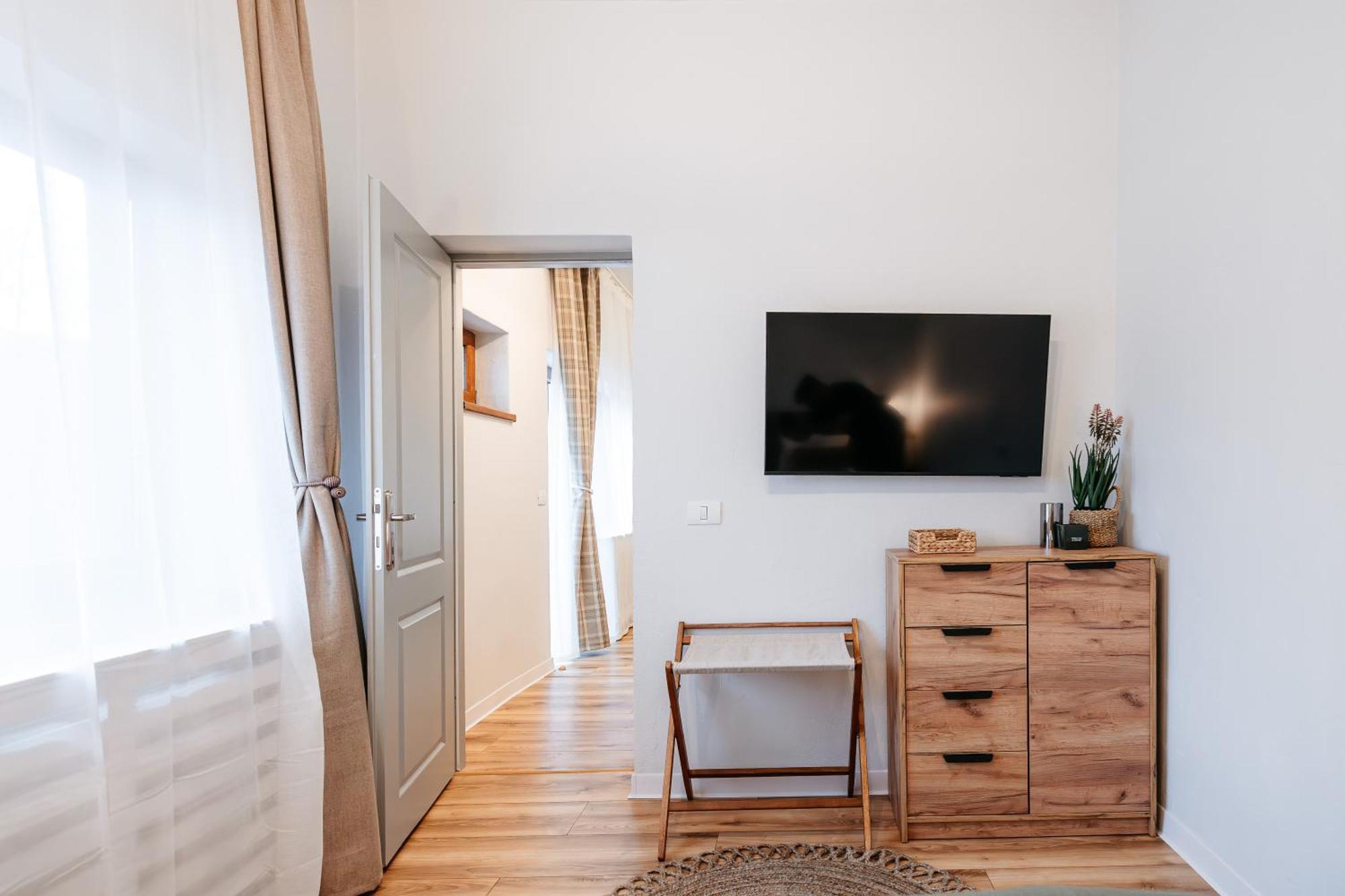 Apartament Forest Private With Balcony & Parking - Hublou 2 Sinaia