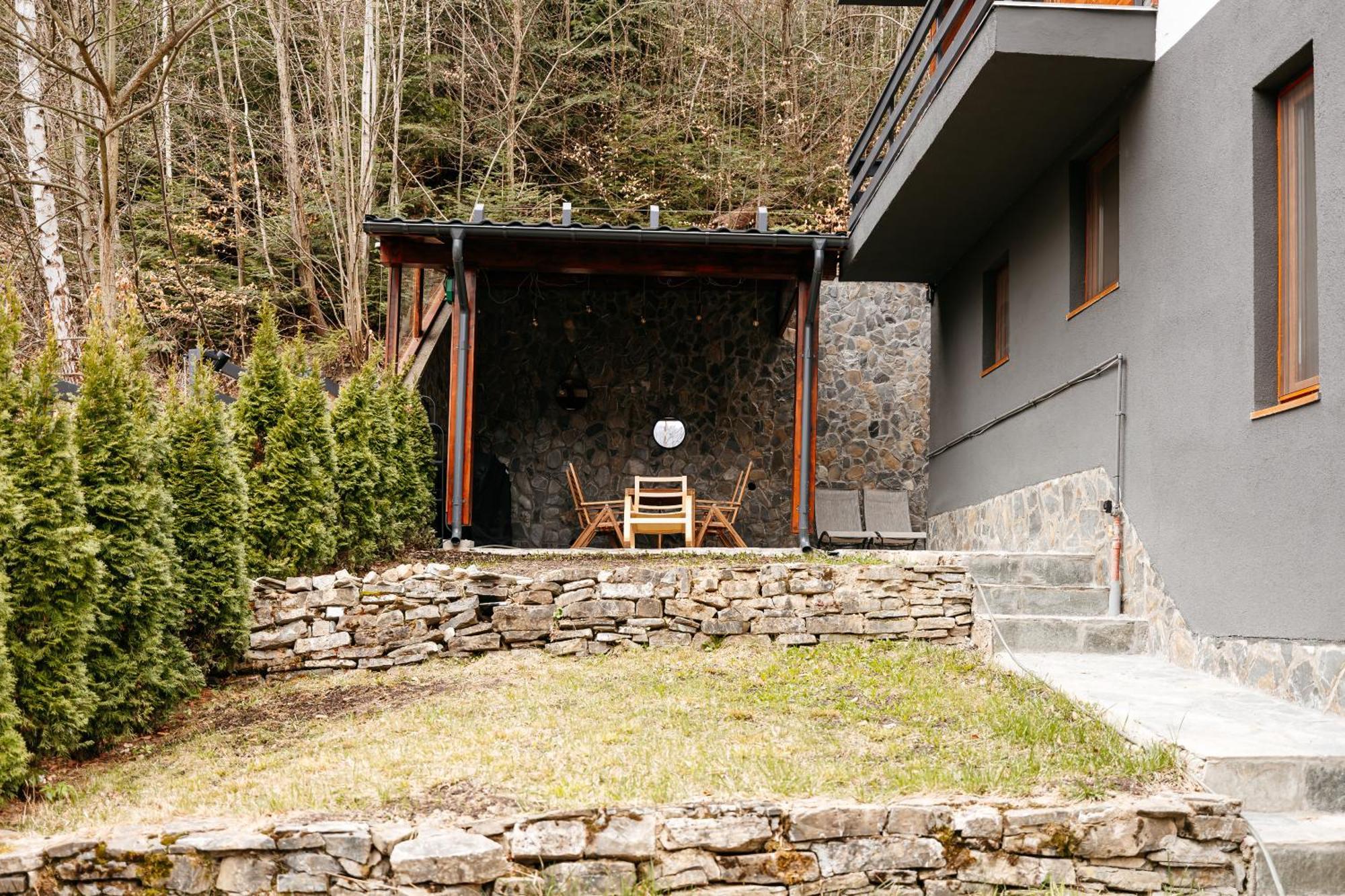 Apartament Forest Private With Balcony & Parking - Hublou 2 Sinaia