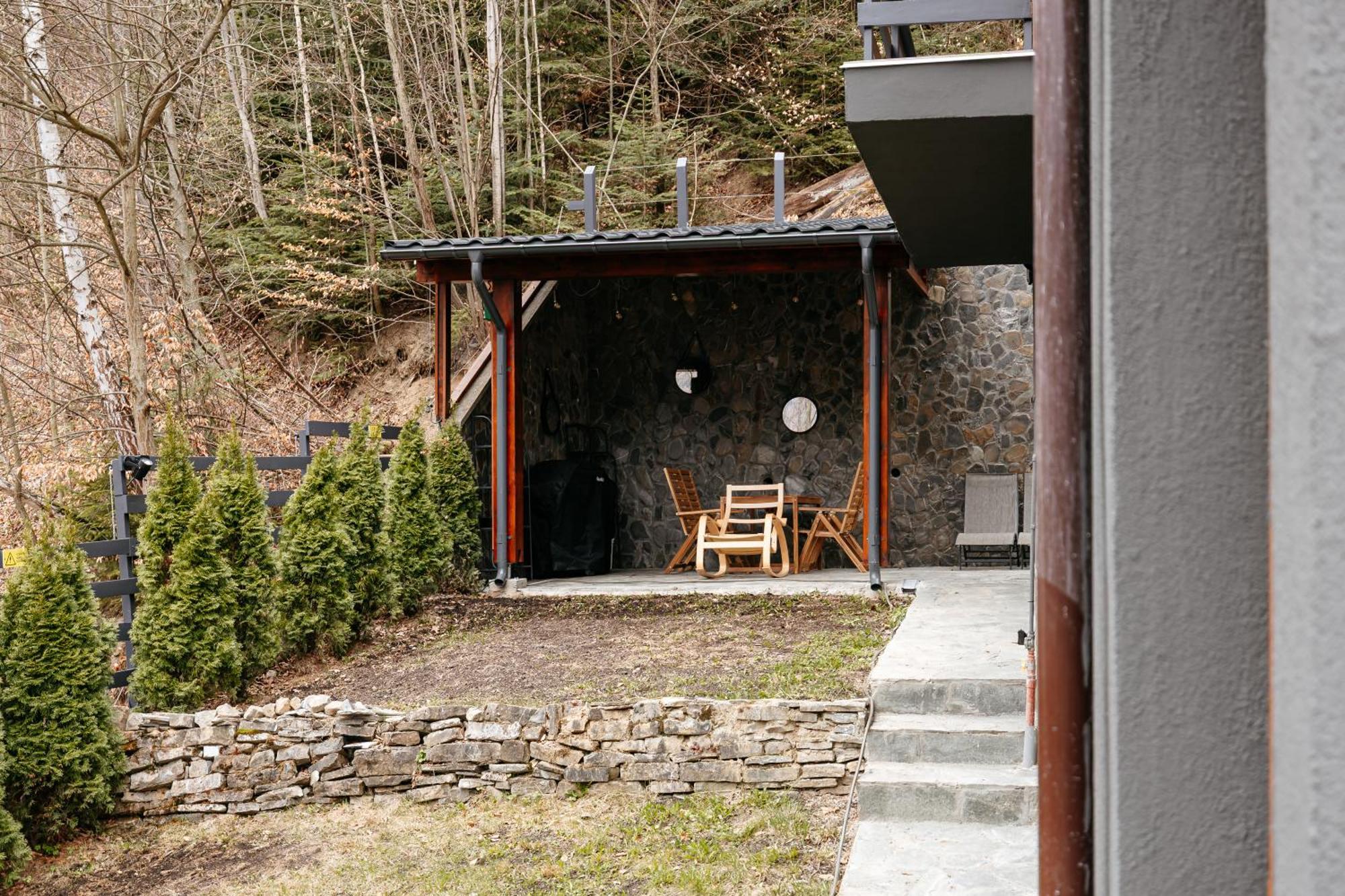 Forest Private With Balcony & Parking - Hublou 2 Apartament Sinaia